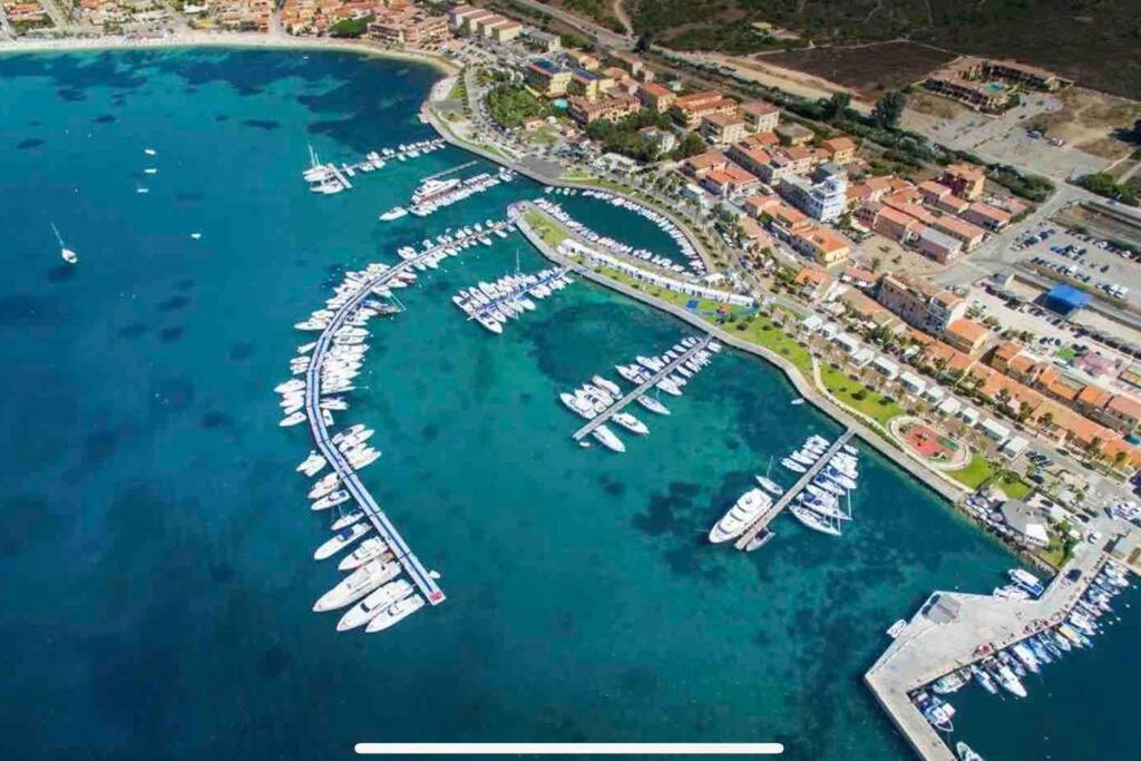 A Apartment Golfo Aranci